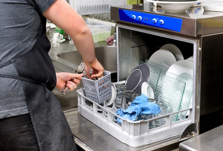 The Role of Trained Dishwasher Staff