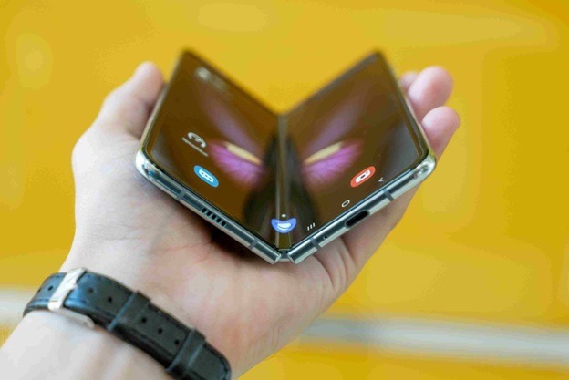 Is It Worth Buying Foldable Smartphones In 2023 A Helpful Guide